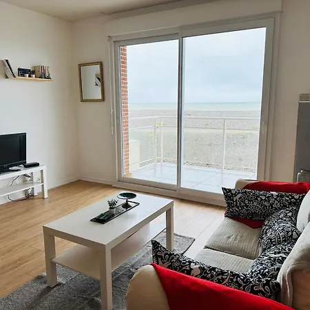 Entre Ciel Et Mer- Face A La